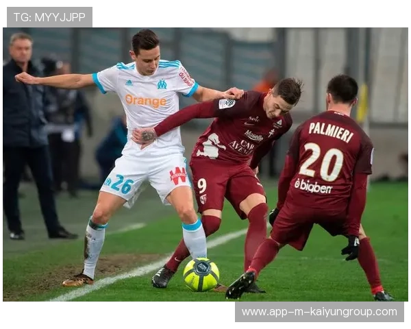 法甲裁判判罚数据公布引发公平性讨论,法甲裁判故意踢球员后果